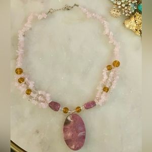 Vintage Pink Stone Detail Necklace